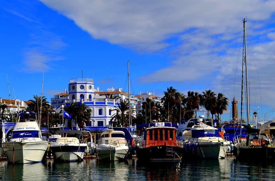 Apartamento Puerto Deportivo Estepona Esterno foto